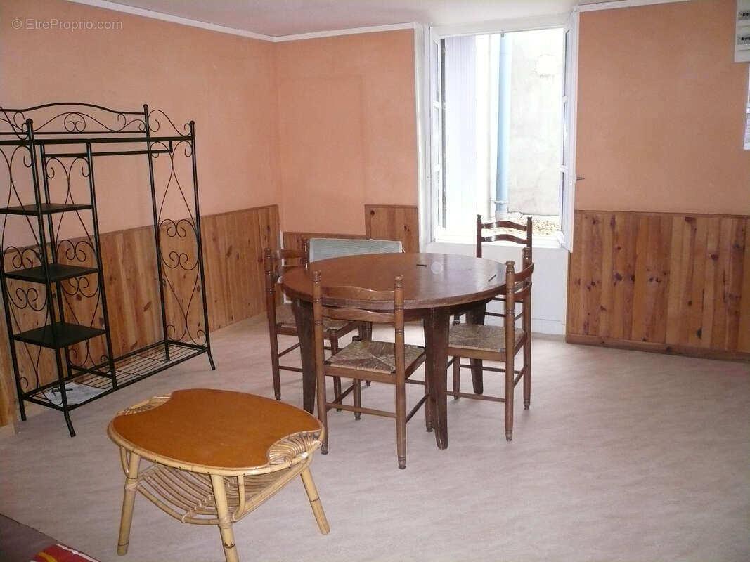 Appartement à LA CHARITE-SUR-LOIRE