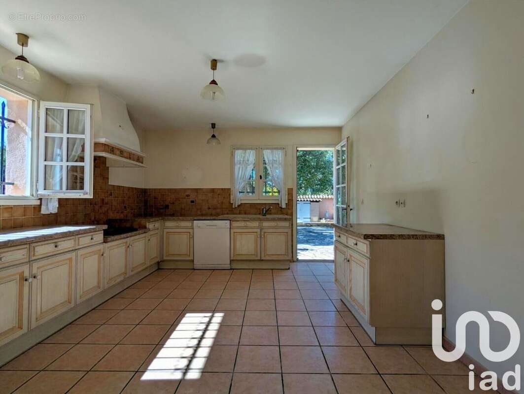 Photo 8 - Maison à FREJUS