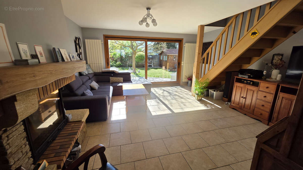 Maison à TREMBLAY-EN-FRANCE