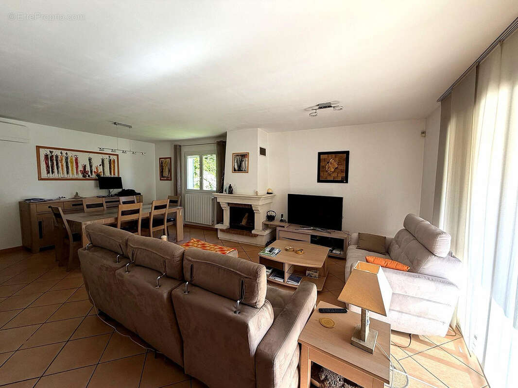 Maison à LA COLLE-SUR-LOUP