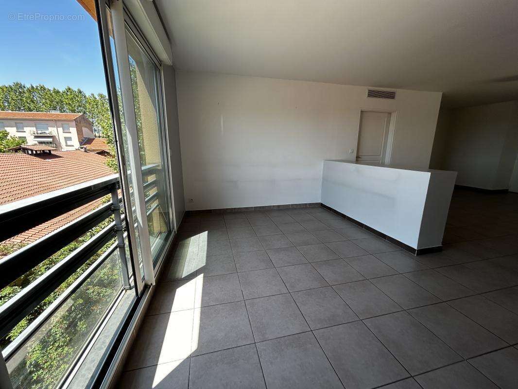 Aix en pce t3 recent centre ville parking - photo 7