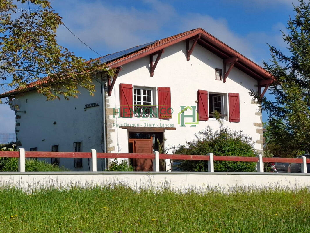 Maison à AINHARP