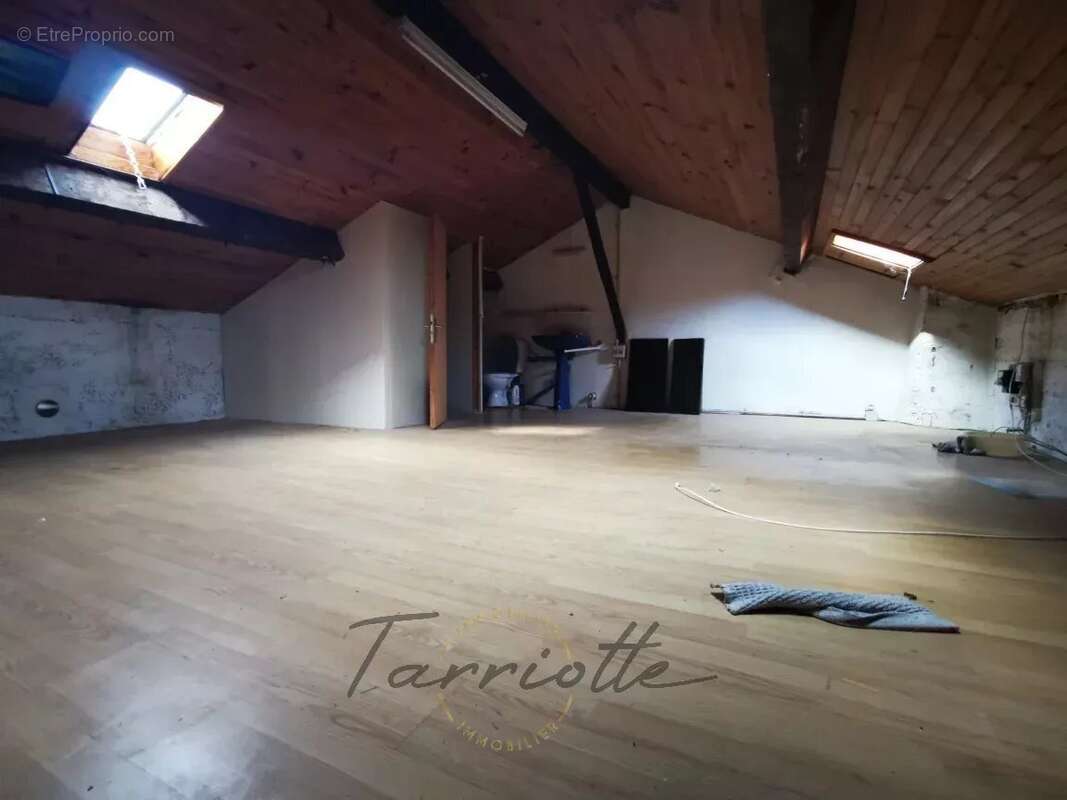 Maison à LE TEIL