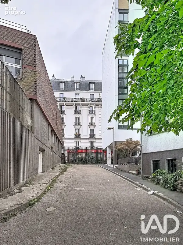 Photo 1 - Parking à PARIS-19E