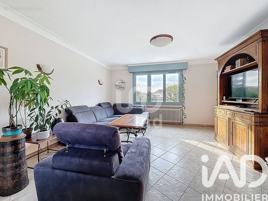 Photo 1 - Maison à PONTAULT-COMBAULT