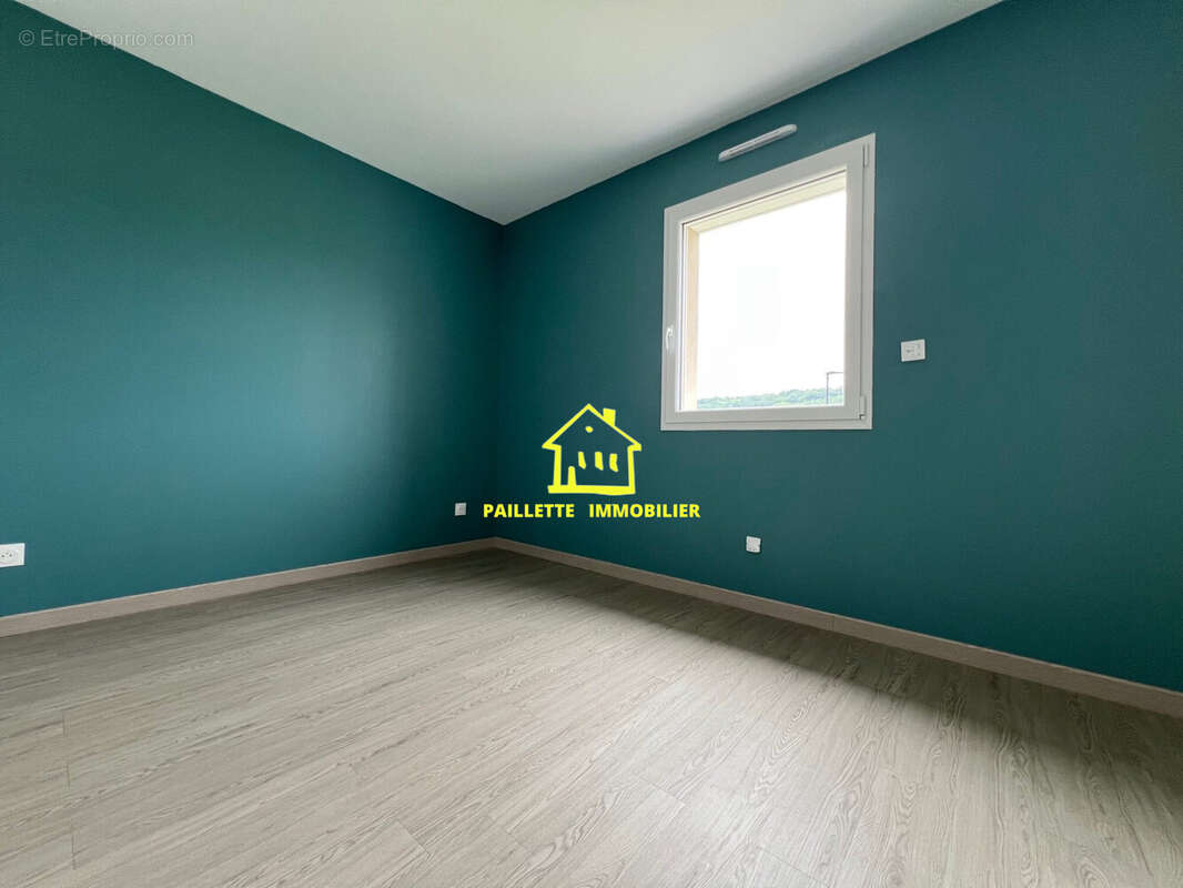 Maison à GRUCHET-LE-VALASSE