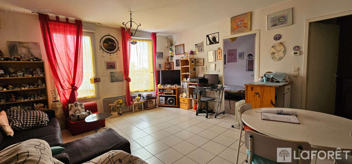Appartement à SAINTES