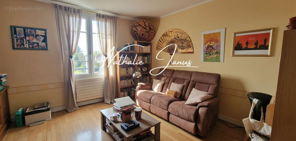 Appartement à ATHIS-MONS