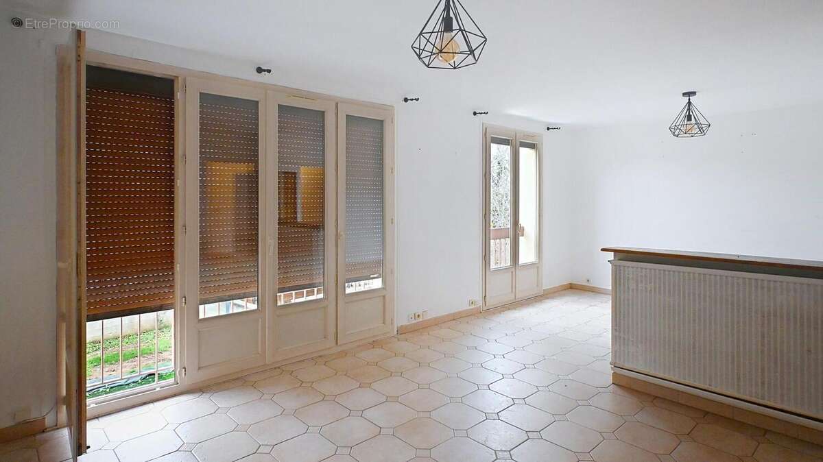 Photo 3 - Maison à MANTES-LA-VILLE