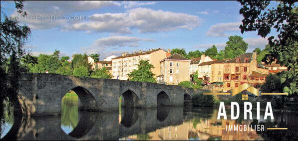 Appartement à COUZEIX