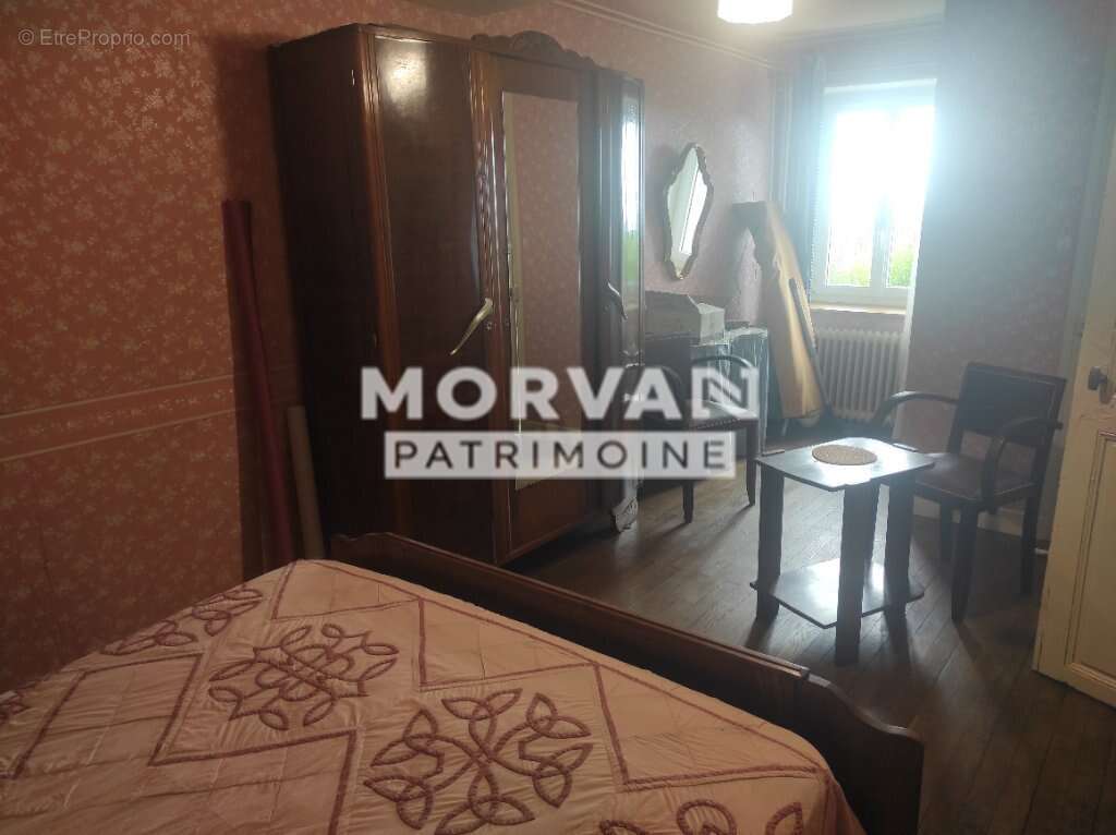 Maison à CHATEAU-CHINON(VILLE)