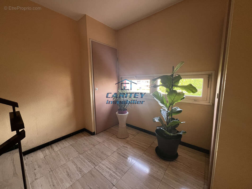 Appartement f4 de 70m2 - residence les eaux vives à lure - photo 7