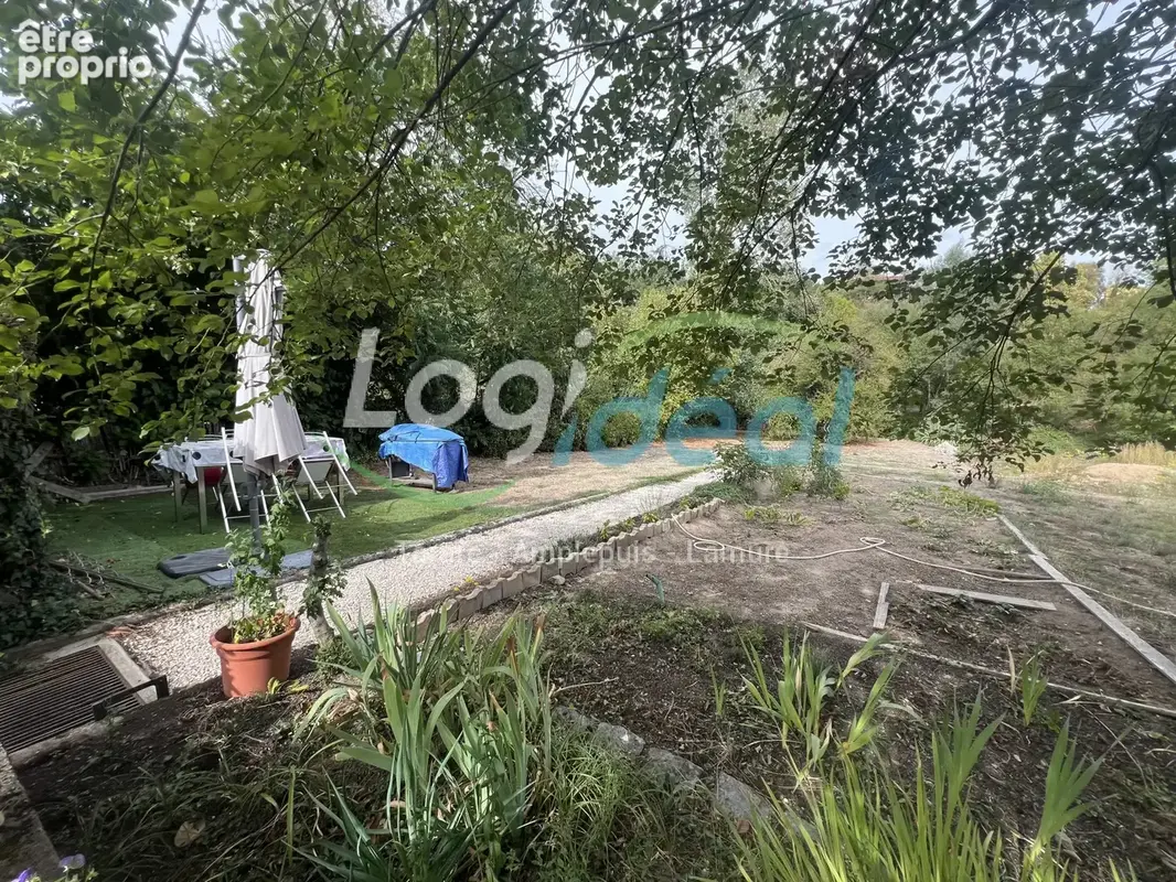 Maison 4 pièces 78 m² à vendre à Amplepuis (69550) - photo 3