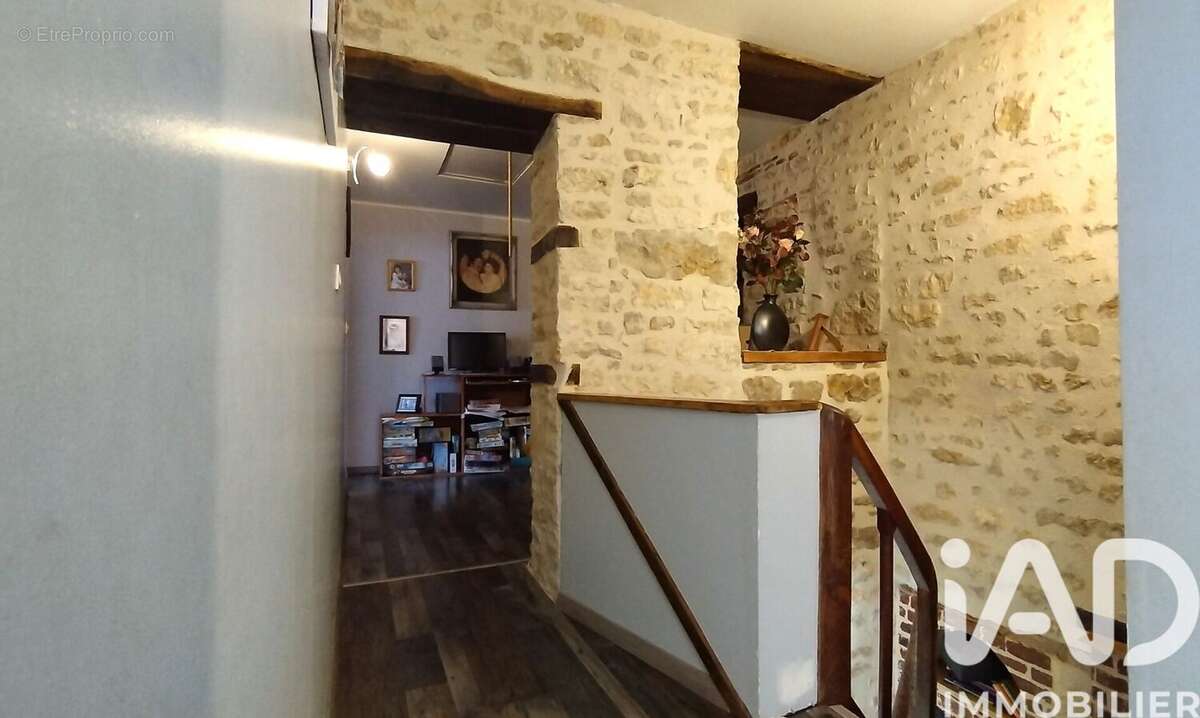 Photo 8 - Maison à L'HERMENAULT