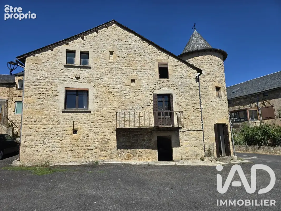 Photo 1 - Maison à SEVERAC-LE-CHATEAU