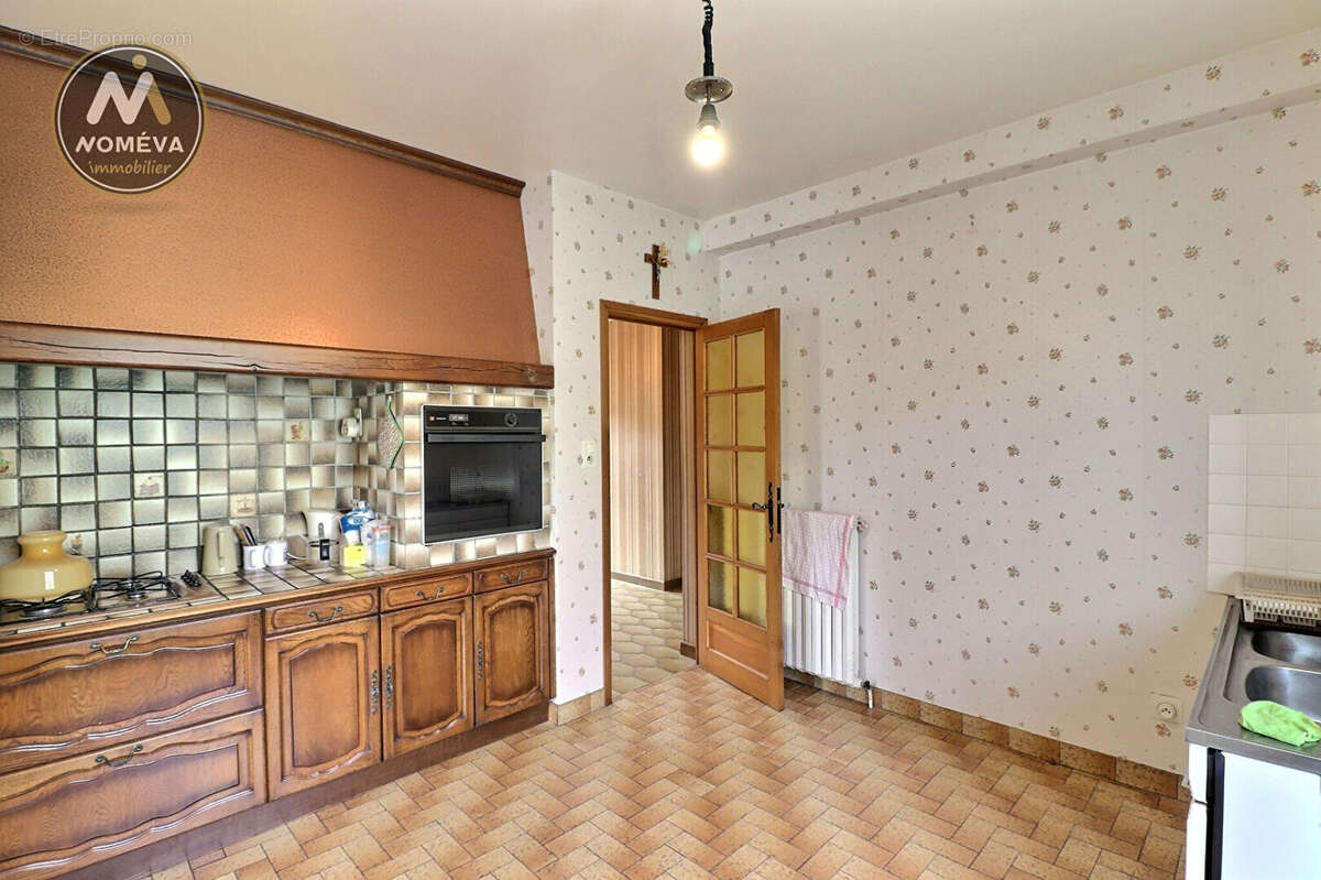 Maison à MONTFAUCON-EN-VELAY