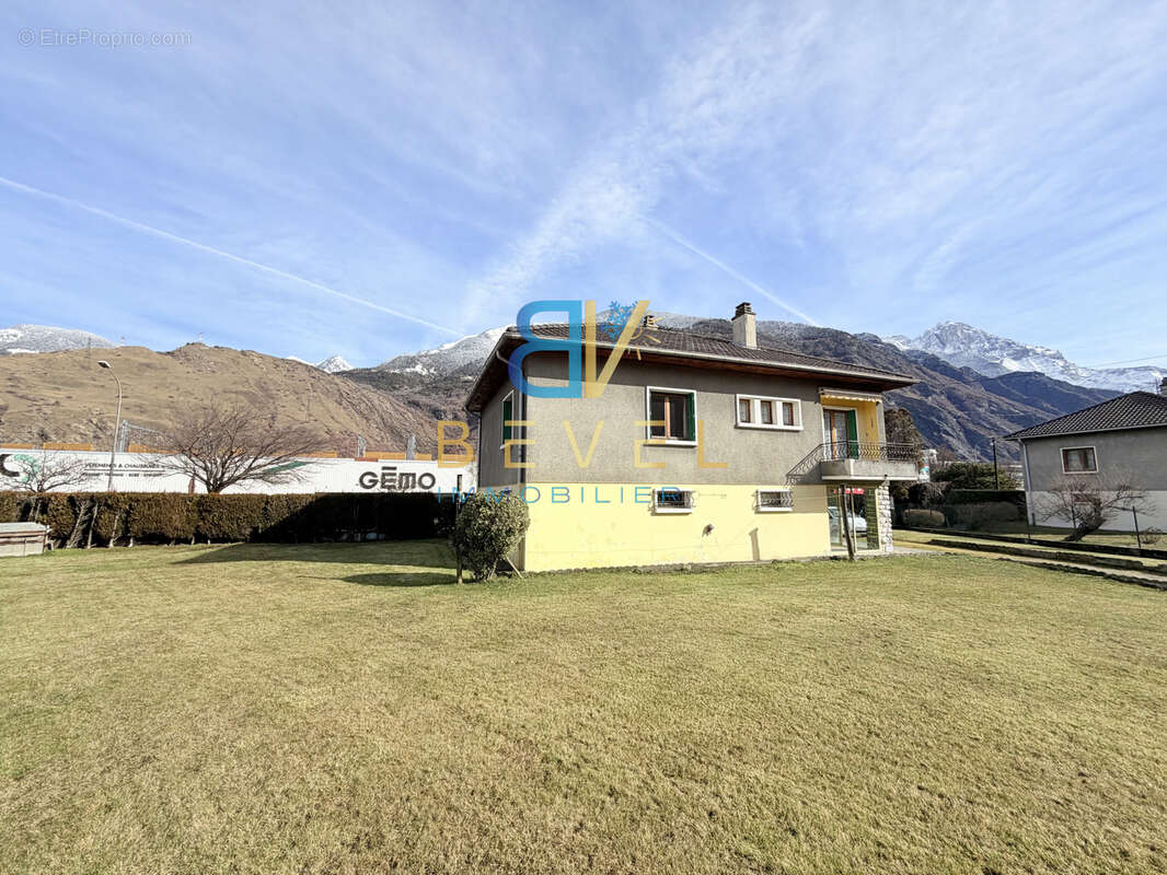 Maison à SAINT-JEAN-DE-MAURIENNE