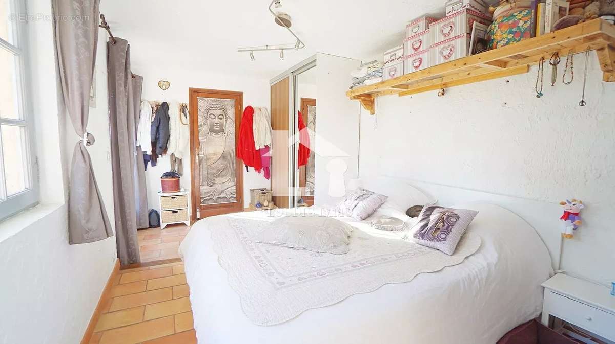 Maison à TOURRETTES-SUR-LOUP