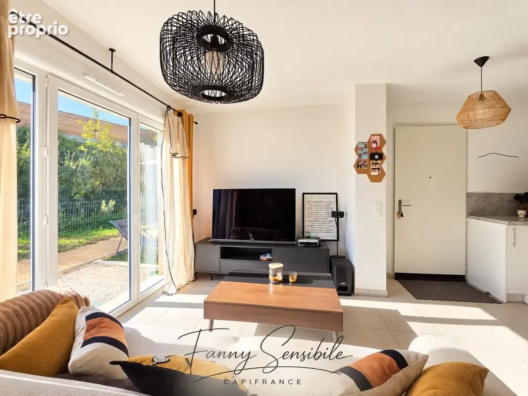 Maison en duplex – Résidence 2024 sécurisée, à pied du centre-ville - photo 3