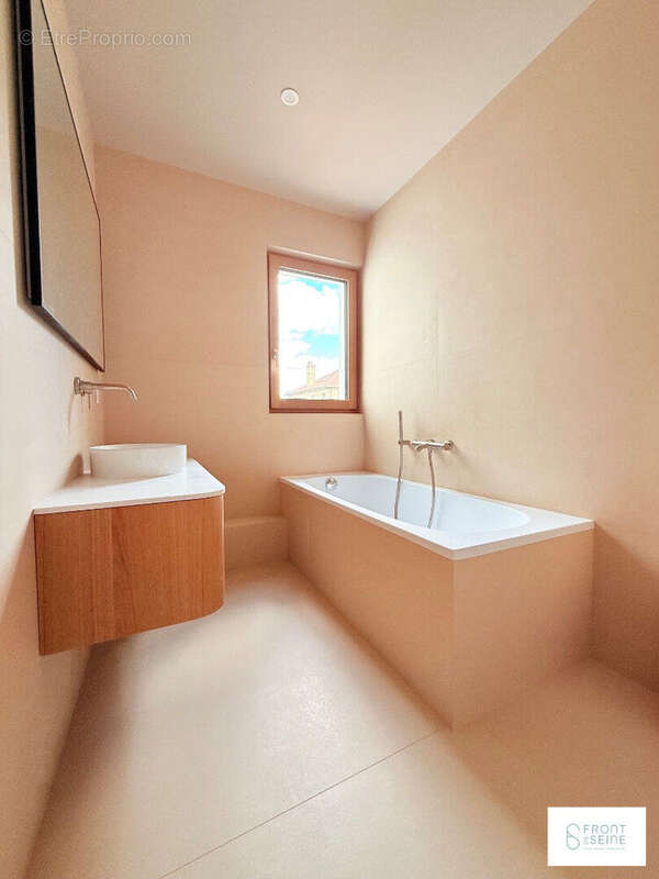 Maison 6 pièces - 143.40 m² - Croix Bosset - Monesse - photo 12