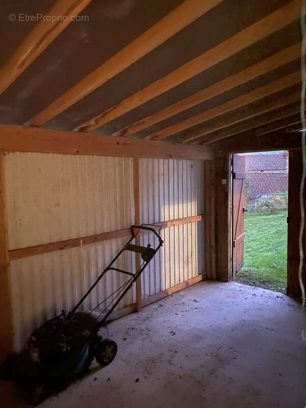 Maison à CHATEAUNEUF-LA-FORET