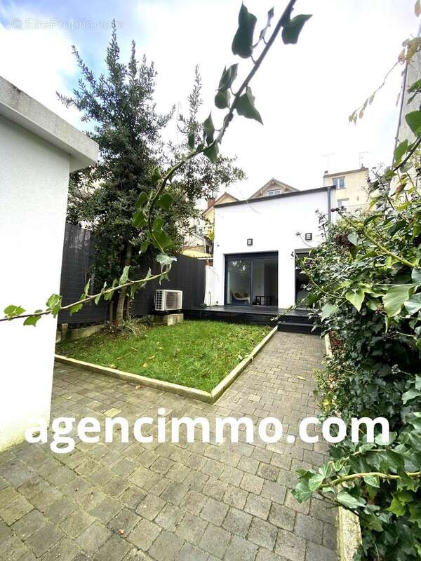 Maison à CHAMPIGNY-SUR-MARNE