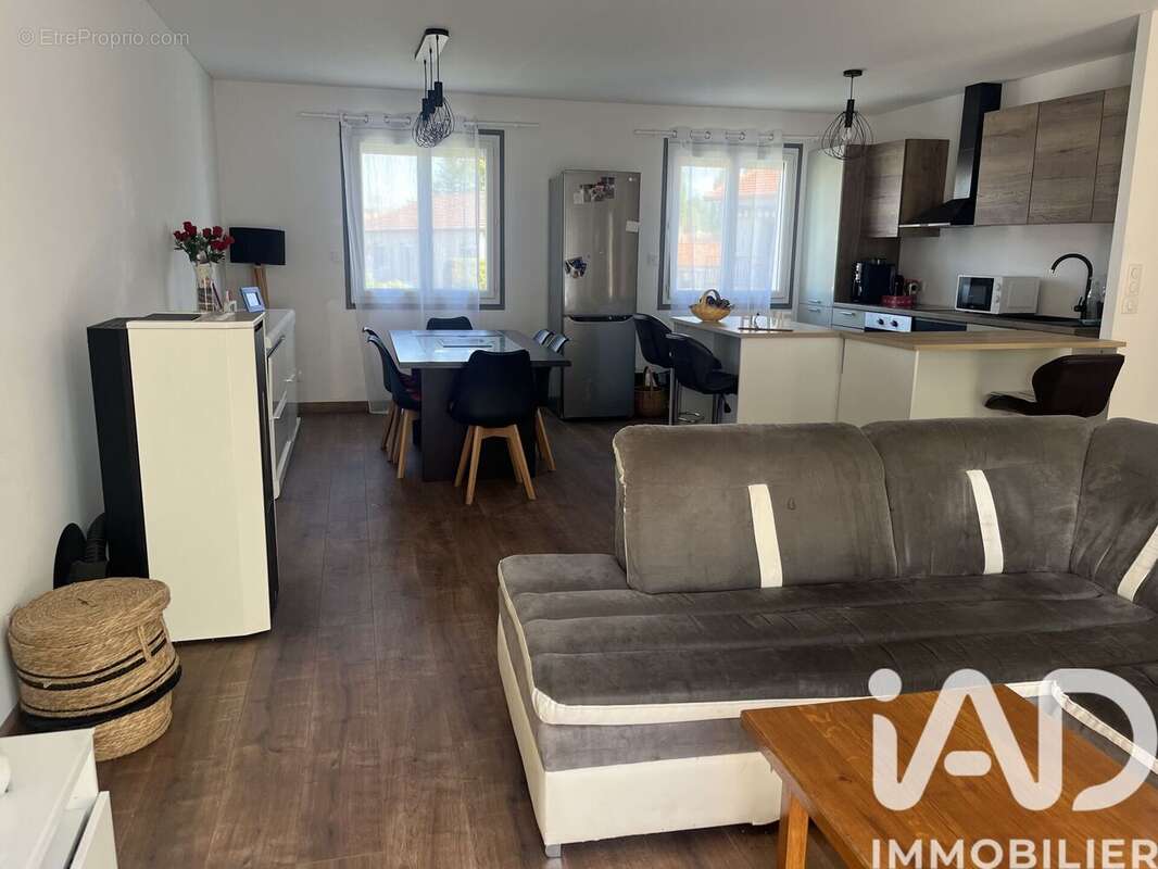 Photo 4 - Maison à FEURS