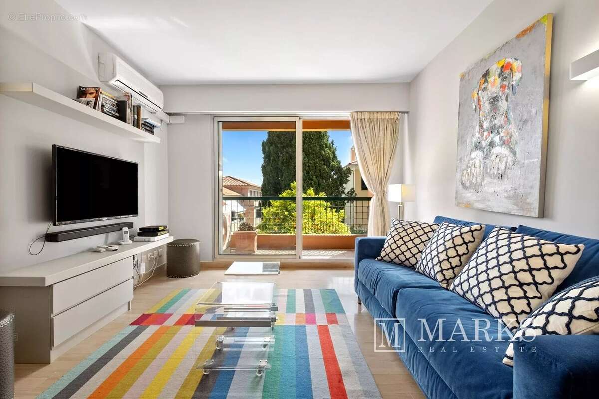 Appartement moderne de 2 pièces avec terrasse et piscine en copropriété - photo 8