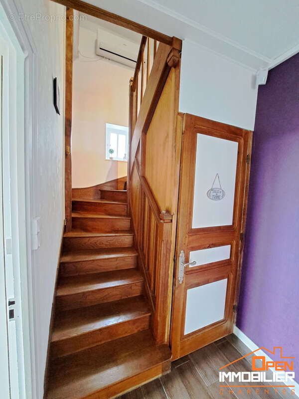 Maison à SAINT-BONNET