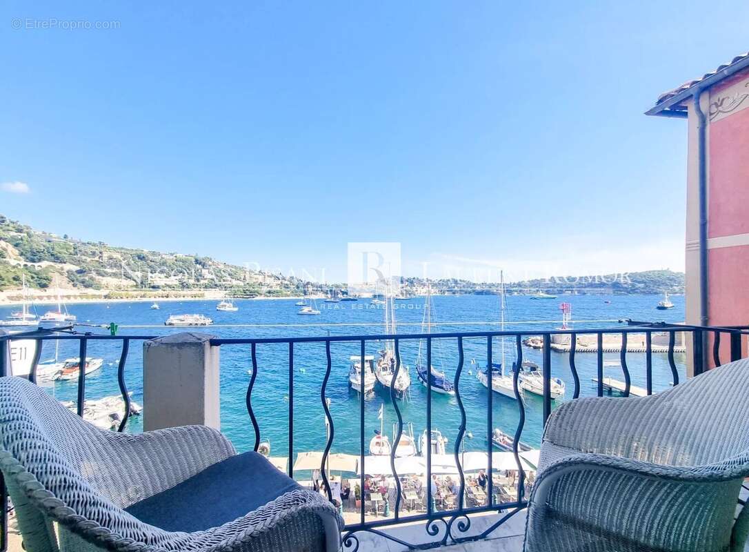 Appartement à VILLEFRANCHE-SUR-MER