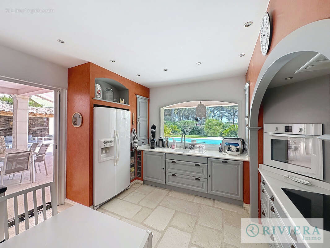 Le cannet pinede villa t5  individuelle  145 m2 piscine jardin sud 1000m2 garage 135m2 - photo 6