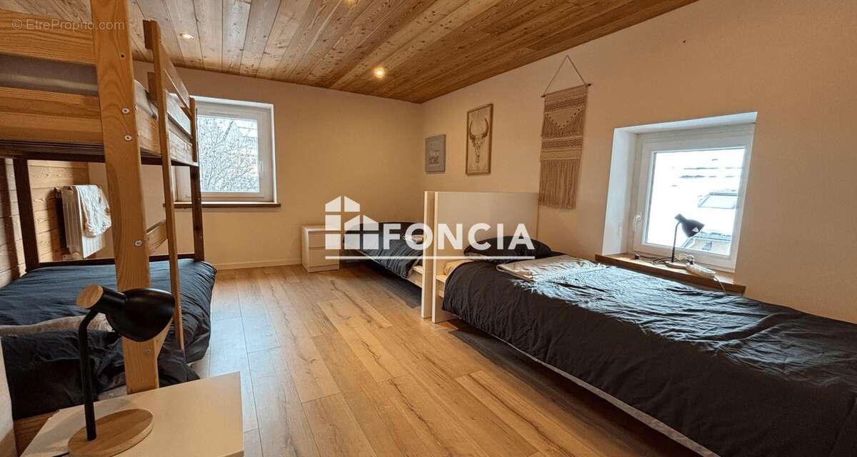 Appartement à SAINT-CHAFFREY