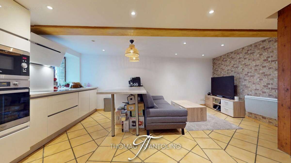 En exclusivite - alairac - maison de village - 1 chambre - 1 salle d'eau - climatisation - photo 2