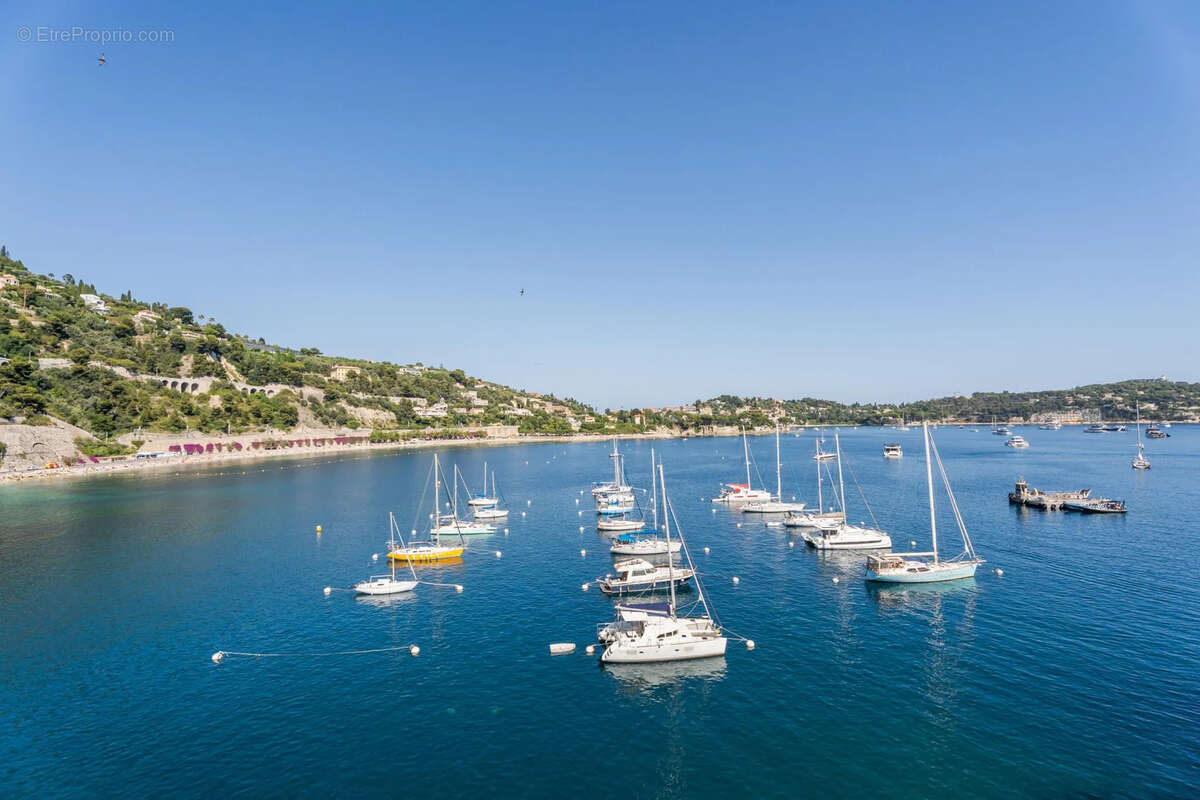 Appartement à VILLEFRANCHE-SUR-MER