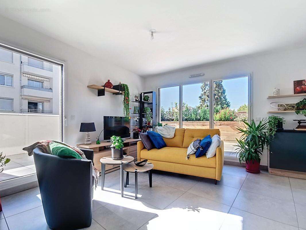 Appartement à VENISSIEUX