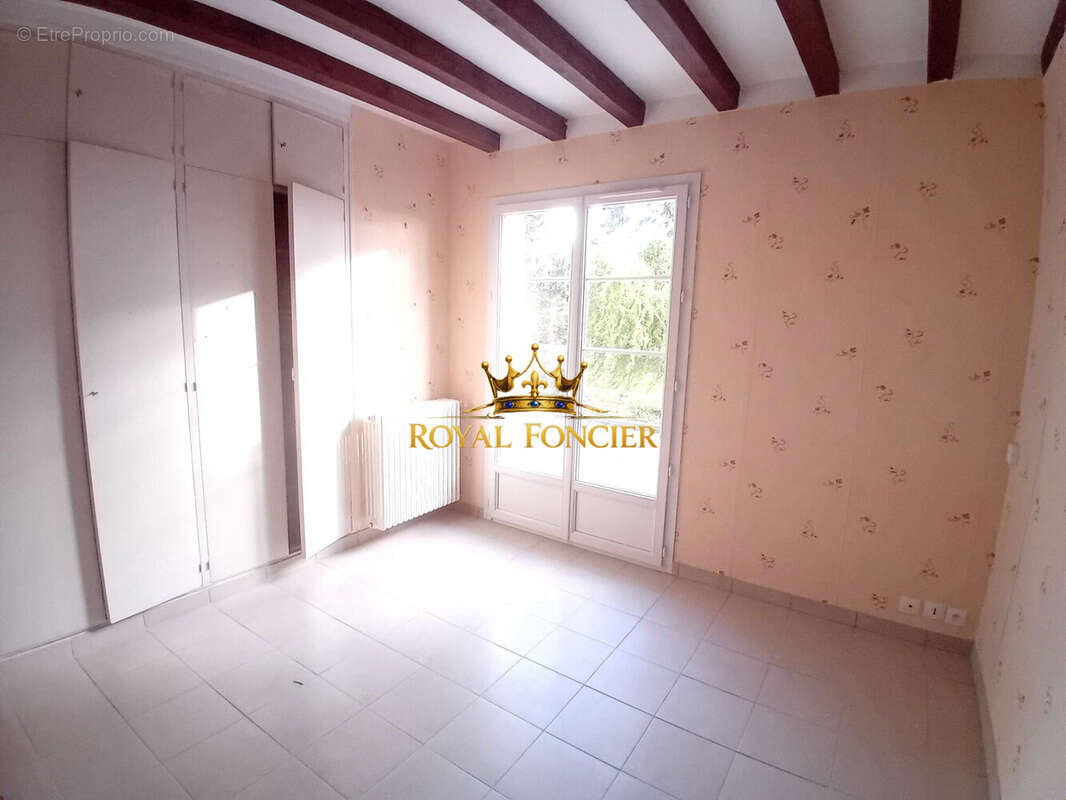 Maison 155 m² à Yzeures-Sur-Creuse  - photo 6