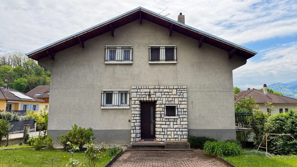 Maison à LA RAVOIRE
