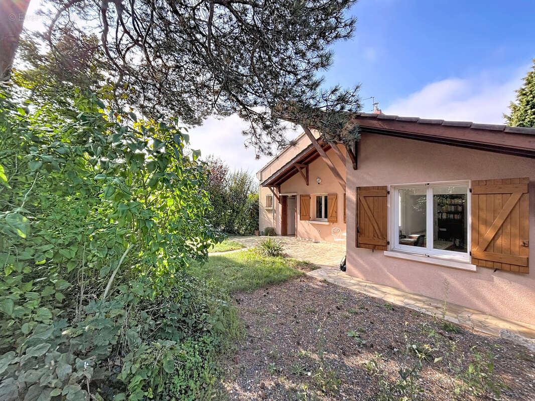 Maison à FRANCHEVILLE