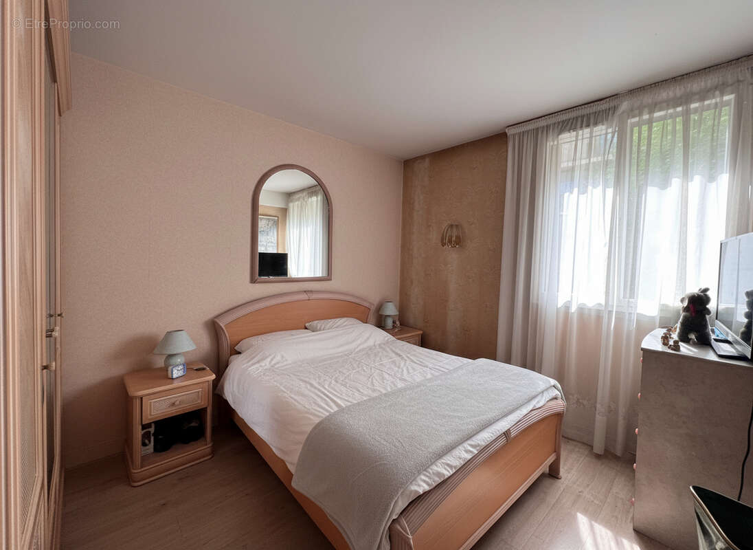 Appartement à CHAVILLE