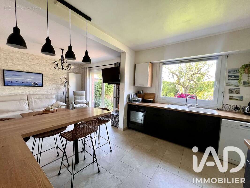 Maison 106 m² à Gondecourt  - photo 4