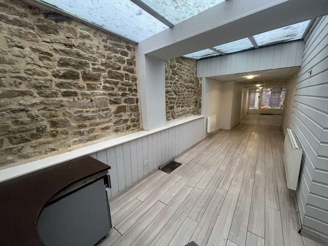 Commerce à SEDAN