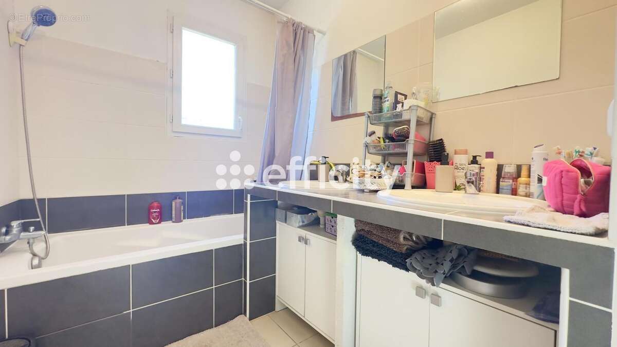 Maison 87 m² à Bollene  - photo 6