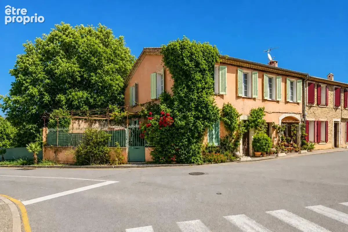 Appartement à MONTAUROUX