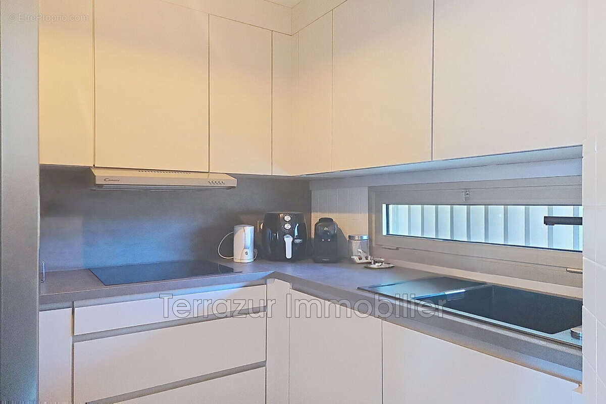 Appartement à VALLAURIS