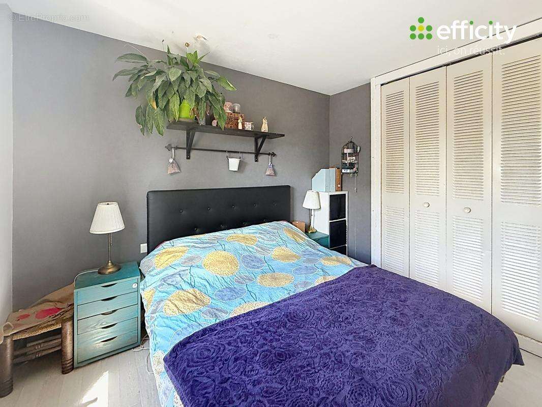 Maison 120 m² à Saint-Jacques-De-La-Lande  - photo 9