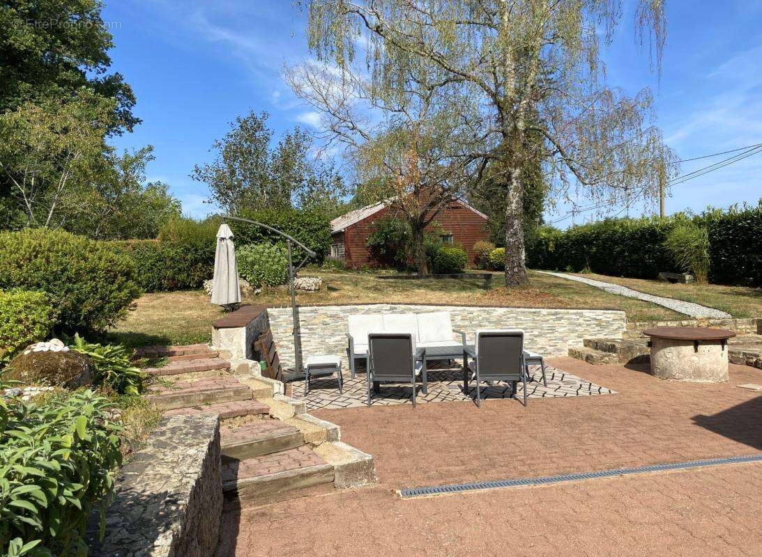 Propriété en pierre 208 m² dont 45 m² de véranda + grange 180 m² – Accessible PMR – 7000 m² – 20 min de Vannes! - photo 22