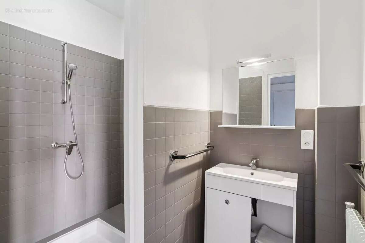 Appartement à LYON-5E