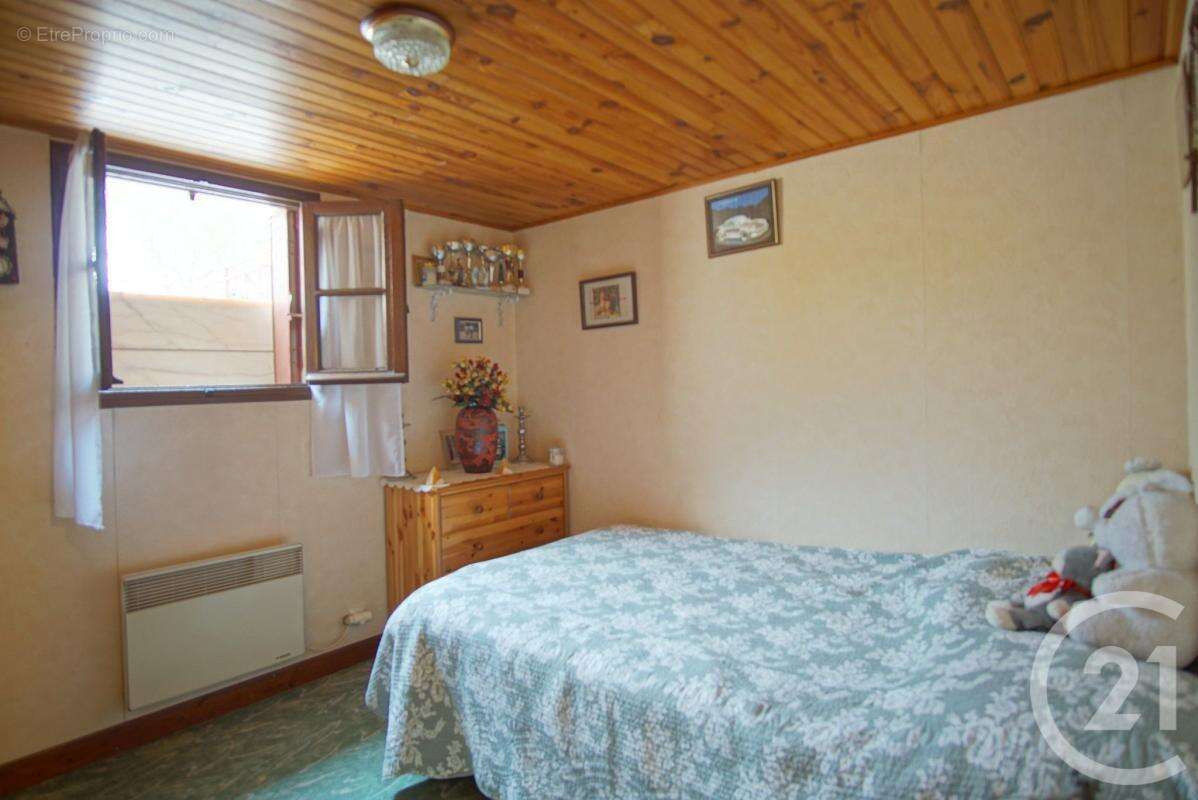 Maison à BONNEUIL-SUR-MARNE