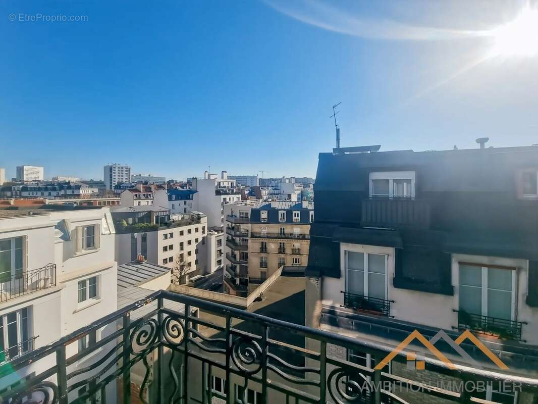 Appartement à PARIS-15E