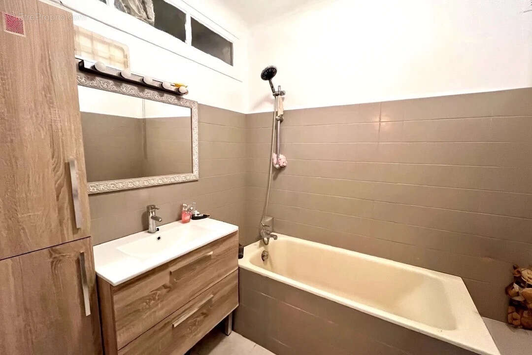Appartement à TARASCON